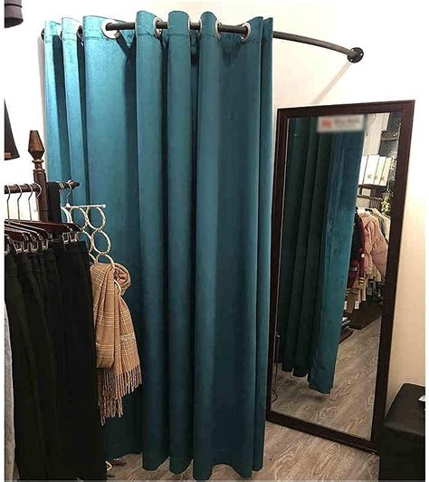 Clothing Store Fitting Room Simple Locker Room Privacy