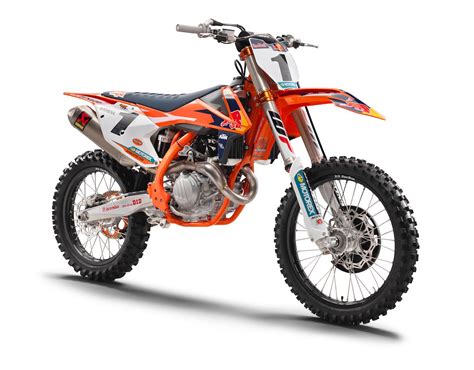 This is how the factory riders start!the factory start is mounted directly on the fork. 2017 KTM 450 & 250 SX-F Factory Edition Motorcycles Unveiled