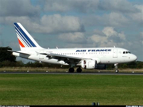 Airbus A318 111 Air France Aviation Photo 0694275
