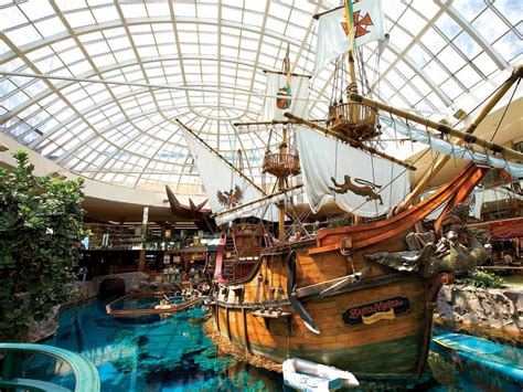 West Edmonton Mall Inn Edmonton Alberta Ca