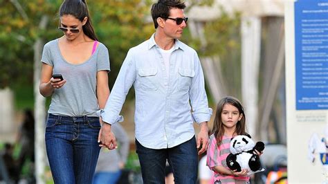 tom cruise and katie holmes daughter suri looks all grown up in new pics