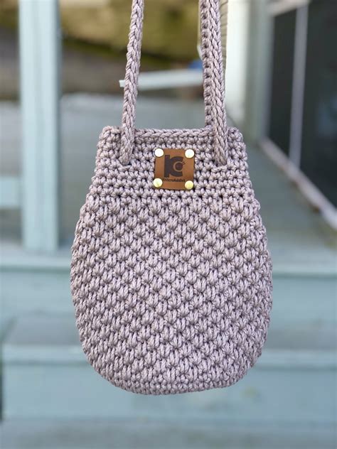 The bag ladies 13428 maxella avenue ste #982 marina del rey, ca. Crochet Shoulder Bag - Crochet Pattern Bonanza