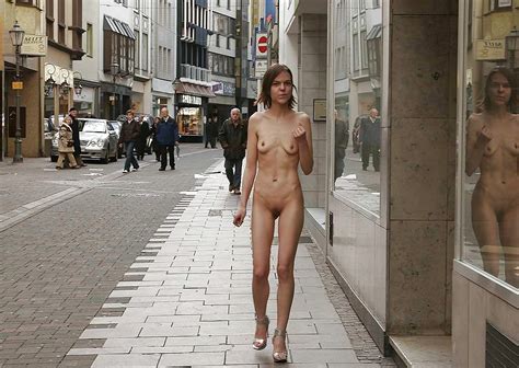 Nude In Public Walking 59 Pics XHamster