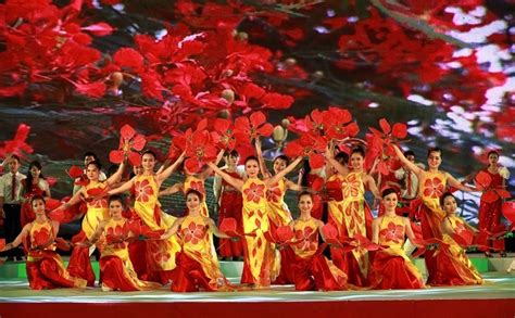 Đoàn clb hải phòng học tham quan di tích lịch sử nhà tù sơn la. Thư mời Tham gia tài trợ kinh phí tổ chức Lễ hội Hoa Phượng Đỏ - Hải Phòng 2019