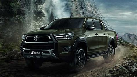Toyota Land Cruiser Hilux Drag Race Uphill For Off Road Supremacy