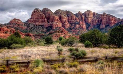 At jigsaw puzzles direct we've delivered over a million jigsaw puzzles, you can trust us with your important order. Sedona Landscape Jigsaw Puzzle
