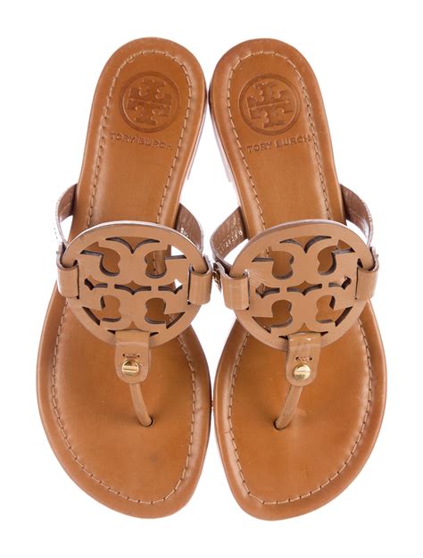 tory burch leather miller sandals shoes wto94413 the realreal
