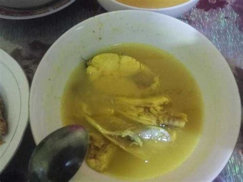 People interested in lempah kuning also searched for. Lima Kuliner Tradisional Indonesia yang Kaya Rasa Halaman ...