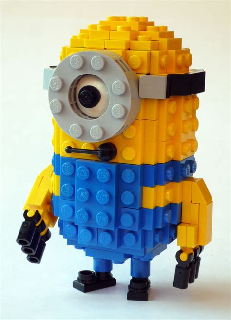 Lego Minions Hellobricks