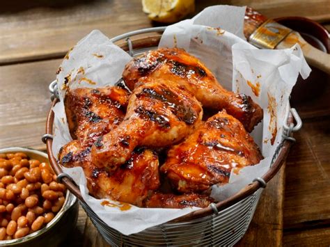 I have three techniques for making the juiciest chicken thighs you will ever eat. How to Boil Chicken for a BBQ | Livestrong.com | Boiled ...