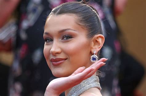 bella hadid says she scared of plastic surgery