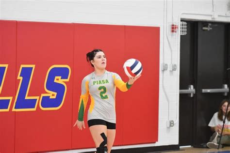 Stanton Plays Important Role For Piasa Birds Volleyball Girls Is An