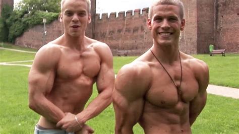 Two Junior Bodybuilders Flex Their Muscles Bodybuilding Bodybuilders
