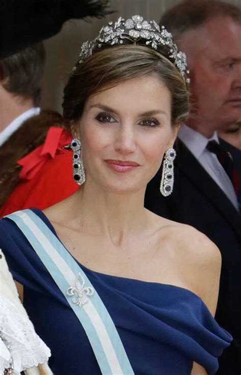 Queen Letizia In Uk Carolina Herrera Gown Mellerio Floral Tiara