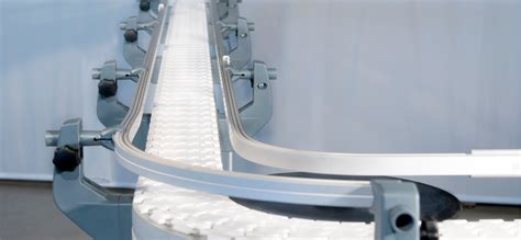 Side Rails For Conveyor Systems With Plastic Chains