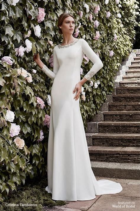 And they've caught on so much elsewhere that nearly every designer seems to be adding one or two so many designers in fact, we just had to share 30 more of our favorite stunning wedding gowns with long sleeves. 25 Modest Wedding Dresses with Long Sleeves | LDS Wedding