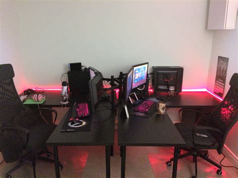 Here are some ideas you can use to keep the guests. His / Her Battlestations | Game room, Game room design ...