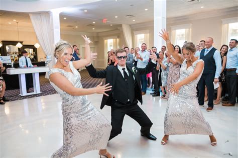 Wedding Reception Entrance Songs That Will Get The Party Started