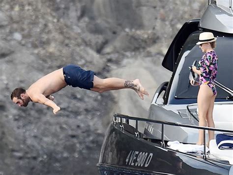 Kylie Minogue Flaunts Taut Bod On Italian Getaway With Fiance Joshua Sasse Photos News Com