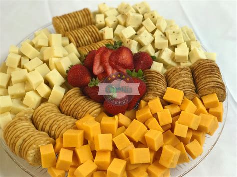 Cheese And Crackers Trays Great Snacks From Cinottis Bakery