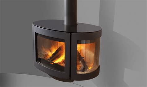 Notre gamme de poêles peut fonctionner au bois, aux granulés ou encore au gaz : Poêle-cheminée à bois Wanders Black Pearl - Les Cheminées Glam