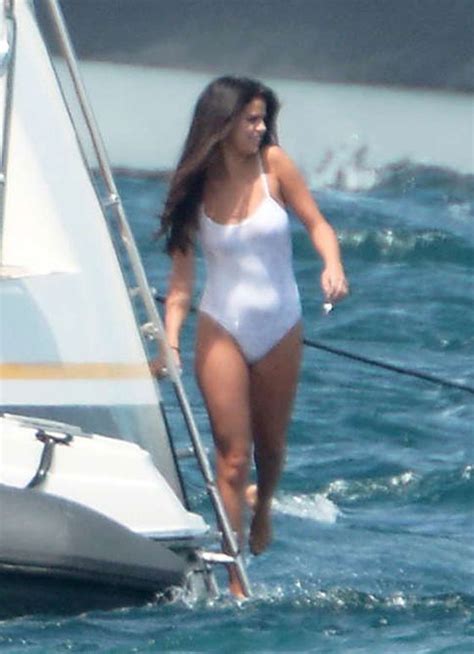 Selena Gomez Wearing A Swimsuit On A Boat In St Tropez Gotceleb