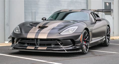 This Dodge Viper Acr Extreme Was The Very First Built For 2017 Carscoops