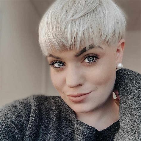 From short to long and spring to fall, we have you covered with the perfect hairstyles for any age and occasion. 40 Cute Short Haircuts for Women 2019 » Hairstyle Samples
