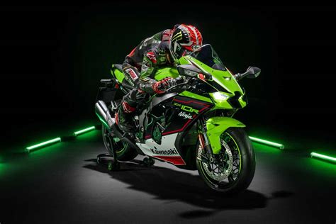 2023 Kawasaki Ninja Zx 10r Superbike Launched In India Check Price