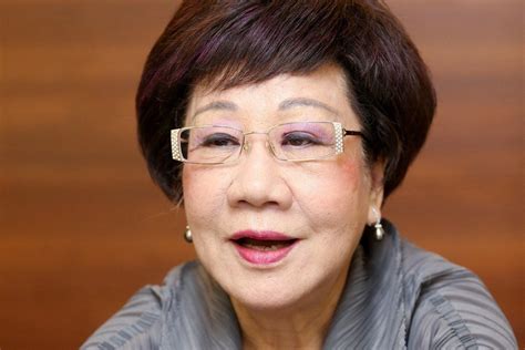 她是 臺灣民主運動 和 婦女運動 關鍵倡議者. 呂秀蓮不玩了! 發表不參選北市長聲明 | 九合一選戰焦點 | 要聞 | 聯合新聞網