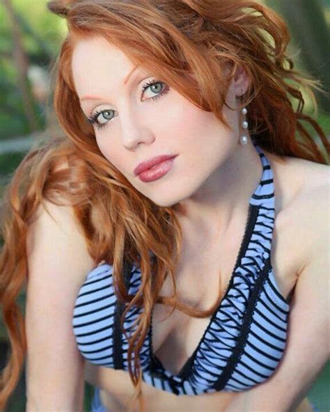 Pin By Paul Cooper On Red Haired Women Redheads Redhead Stunning