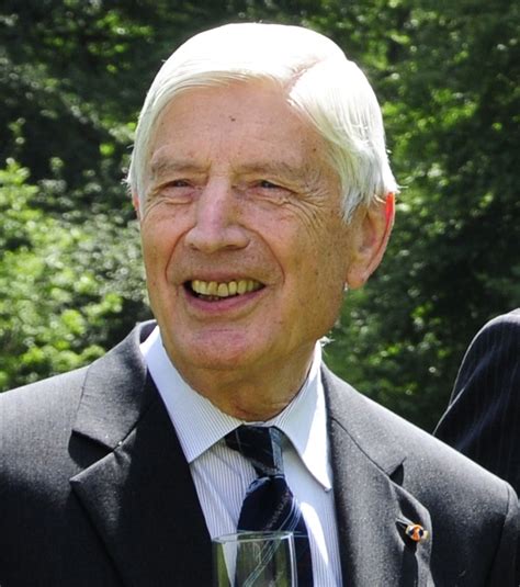 File:Dries van Agt, 2011 (cropped).jpg - Wikimedia Commons