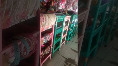 Dinamakan ali 'imran karena memuat kisah keluarga 'imran yang di dalam kisah itu disebutkan kelahiran nabi isa a.s., persamaan kejadiannya dengan nabi. Surat ali imran - YouTube