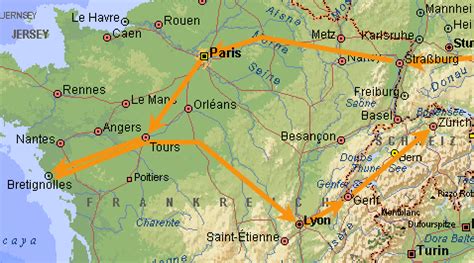 The things to know before you go. France 2008 Travelogue: Strasbourg, Paris, Loire valley, Atlantic coast, Lyon, Geneva, Zurich ...