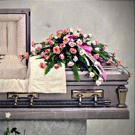 Cherished Farewell Closed Casket Large In Honolulu Hi Watanabe