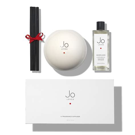 Jo Loves Snowflakes A Diffuser Space Nk