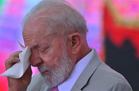 Congresso impõe derrota a Lula e proíbe saidinha de presos inclusive