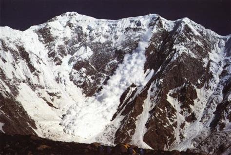 The Seven Thousanders Photographs And Maps Of Trivor And Momhil Sar