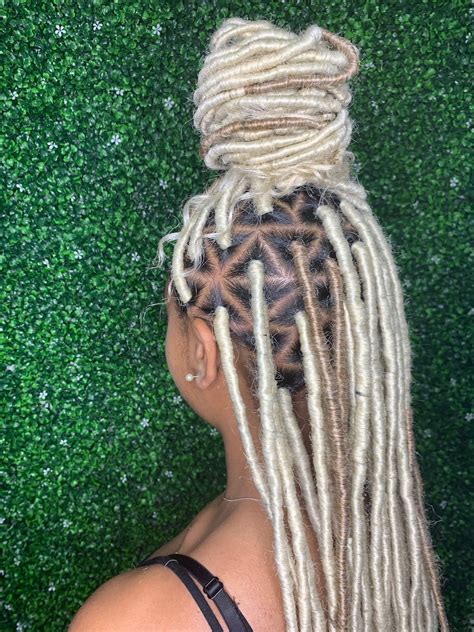 Cυтe Pιc ғollow мe Daтѕнope ғor мore💋 Faux Locs Hairstyles Box