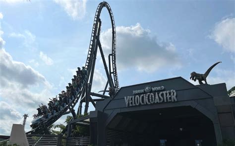 Photos Video We Finally Get To Join The Hunt At Jurassic World Velocicoaster During Passholder