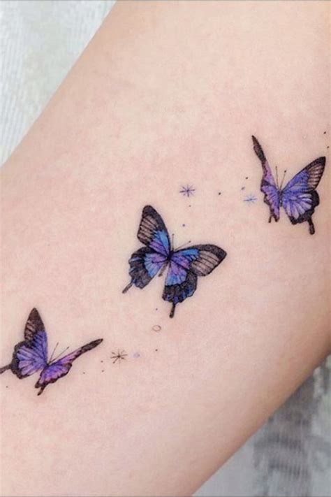 20 Simple And Beautiful Butterfly Tattoos Mainly For Your Fingers