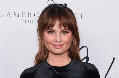 Jessie Star Debby Ryan Shares Swimsuit Photo Of Fall Time