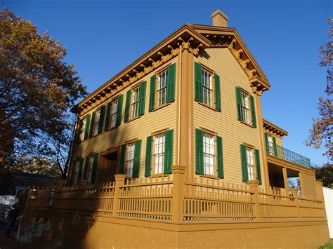 Lincoln Home Paranormal | Springfield Paranormal | PANICd | Paranormal