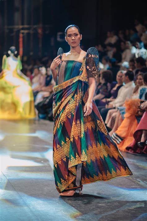 The Terno Is Not Our National Dress—but It Could Be Nolisoli Filipino Fashion Filipiniana