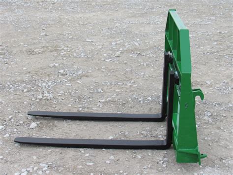 Compact Tractor Pallet Fork Frame With 42″ 2200 Pound Pallet Forks