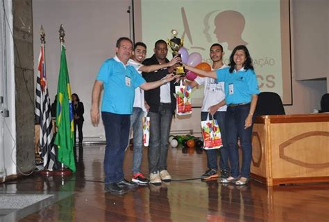 .turma na fatec sorocaba e em outra ocasião, na fatec são roque, ser o porta voz da turma. Fatec Sorocaba vence a 5ª Maratona de Programação ...