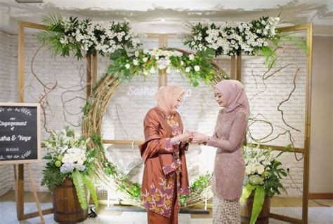 We did not find results for: Dekorasi Tunangan Nuansa Pink Gold Putih Unik Simpel Di Rumah Sendiri - PortalKuningan.Com