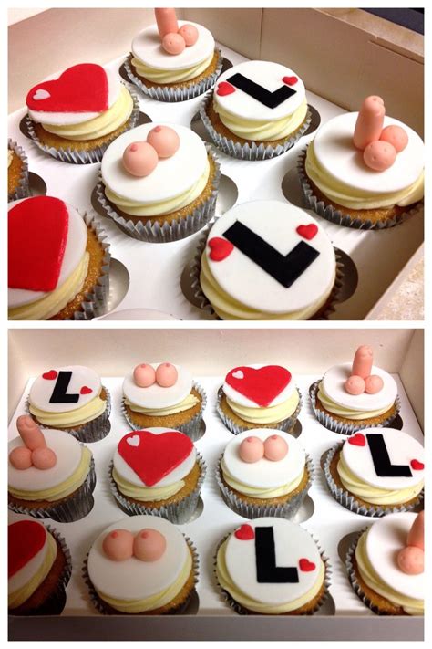 Pin By Holly Hambleton On Cake Hen Party Cakes Hen Party Cupcakes Cupcake Party