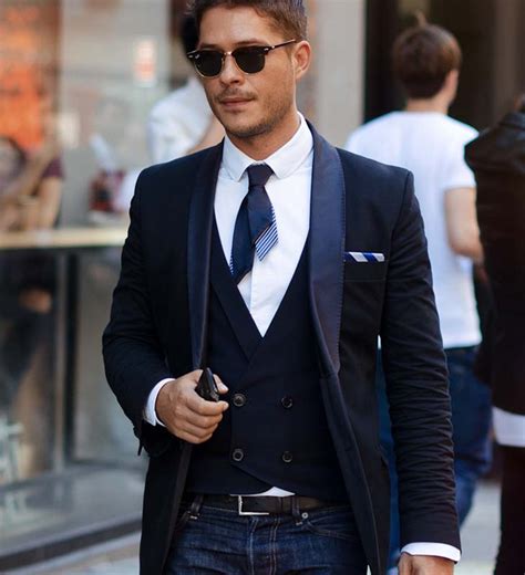 Men Suits 2018 Navy Blue Shawl Lapel Double Breasted