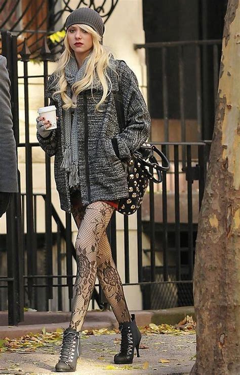 Pin By Flor Plada On Taylor Momsen In 2020 Gossip Girl Outfits